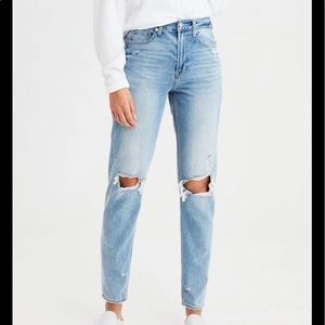 American eagle mom jeans